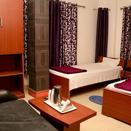 Koch Bihār Hotel Galaxy International المظهر الخارجي الصورة